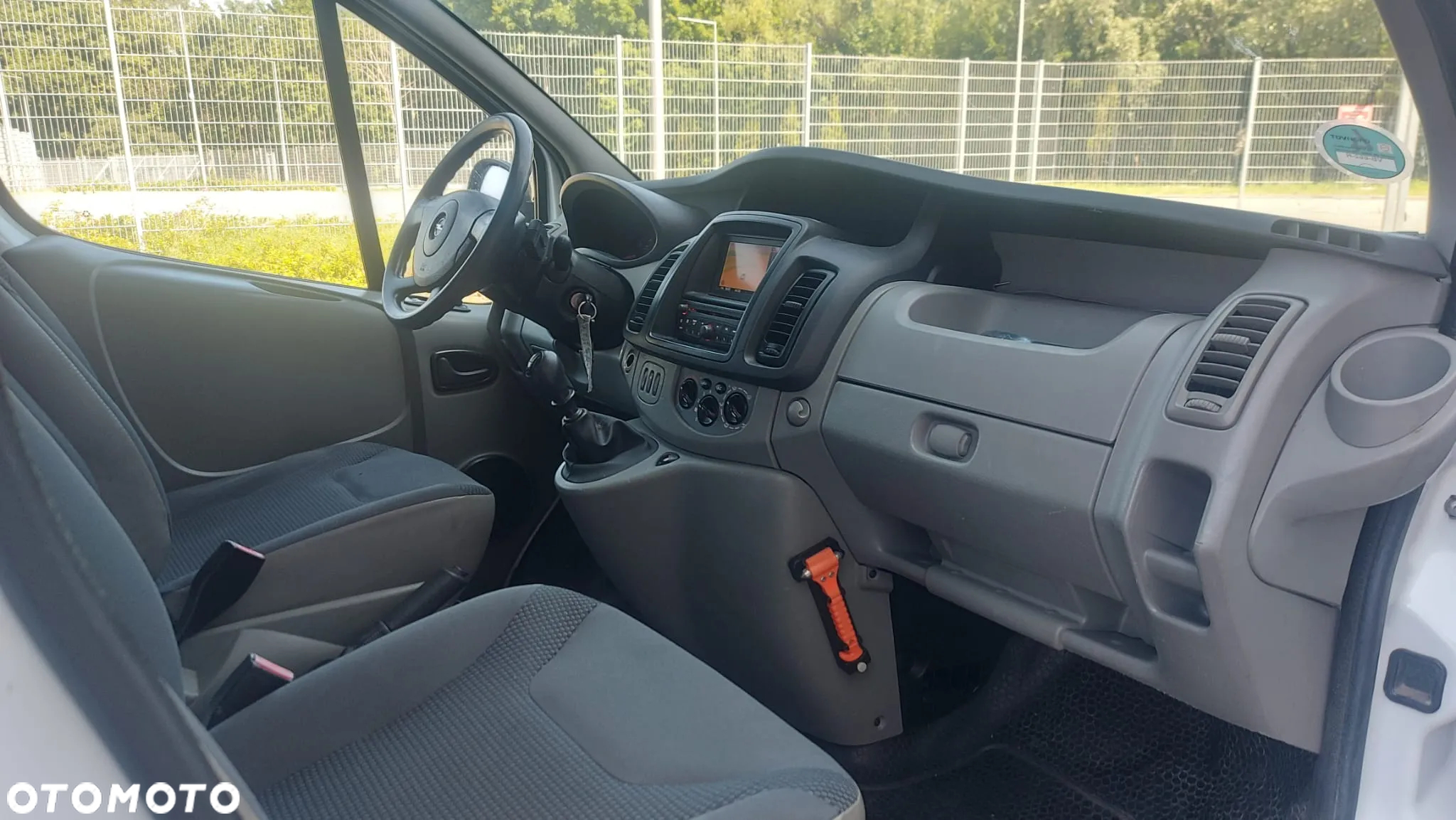 Opel Vivaro - 12
