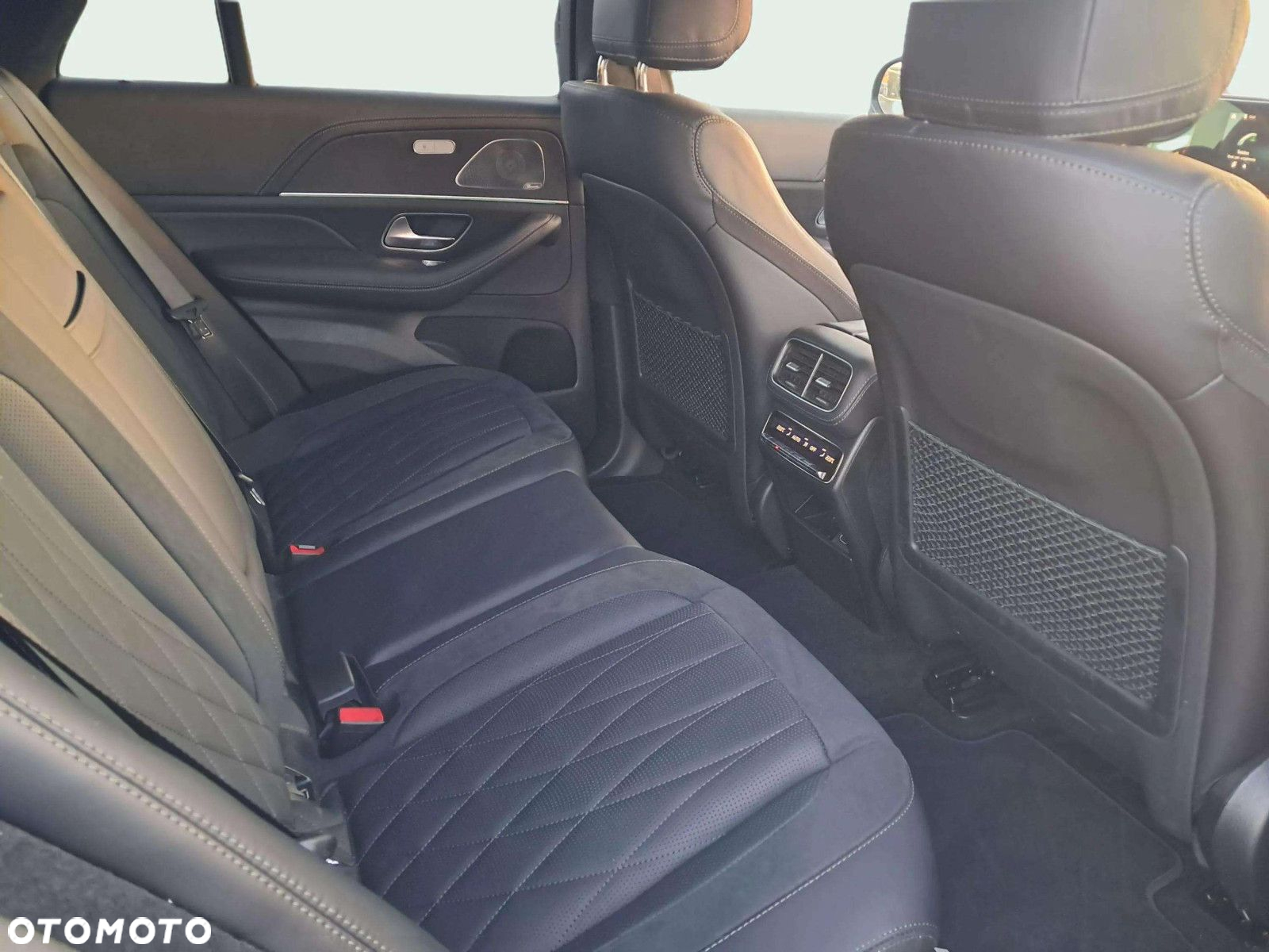 Mercedes-Benz GLE AMG Coupe 53 4-Matic Ultimate - 15