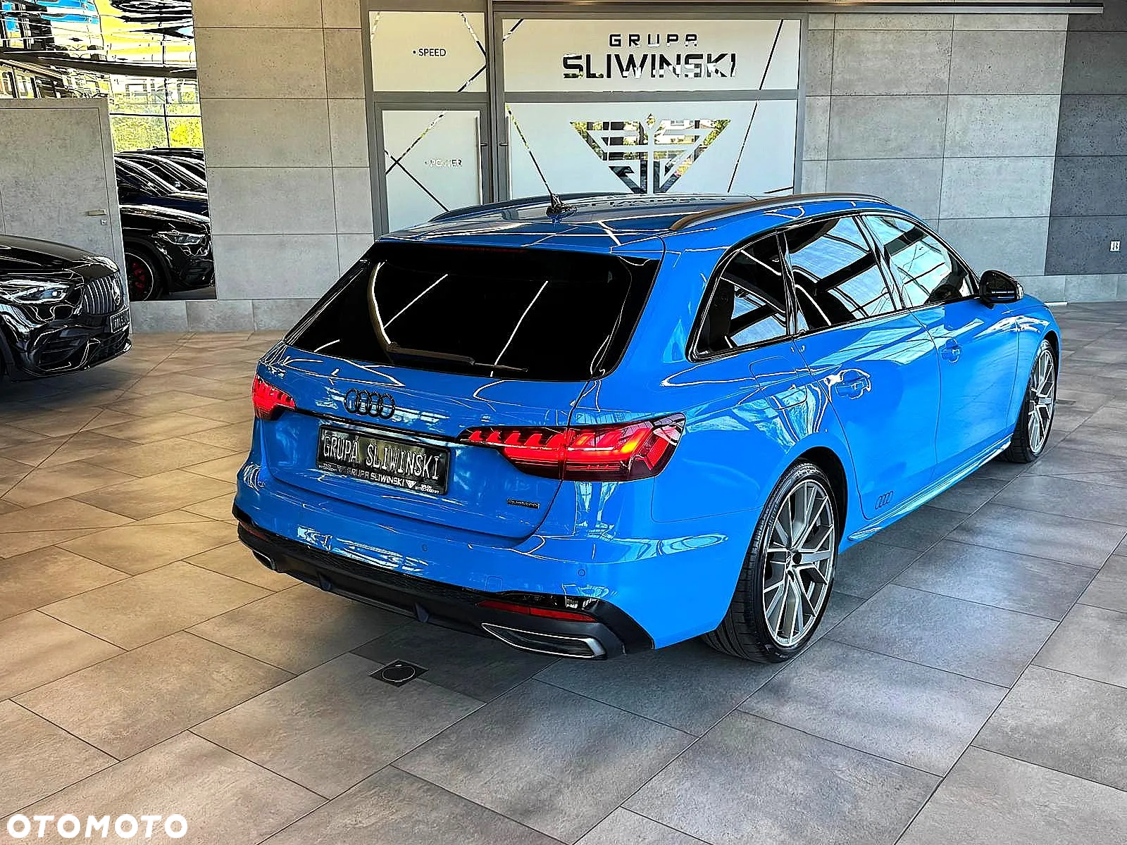 Audi A4 Avant 40 TDI quattro S tronic S line - 8