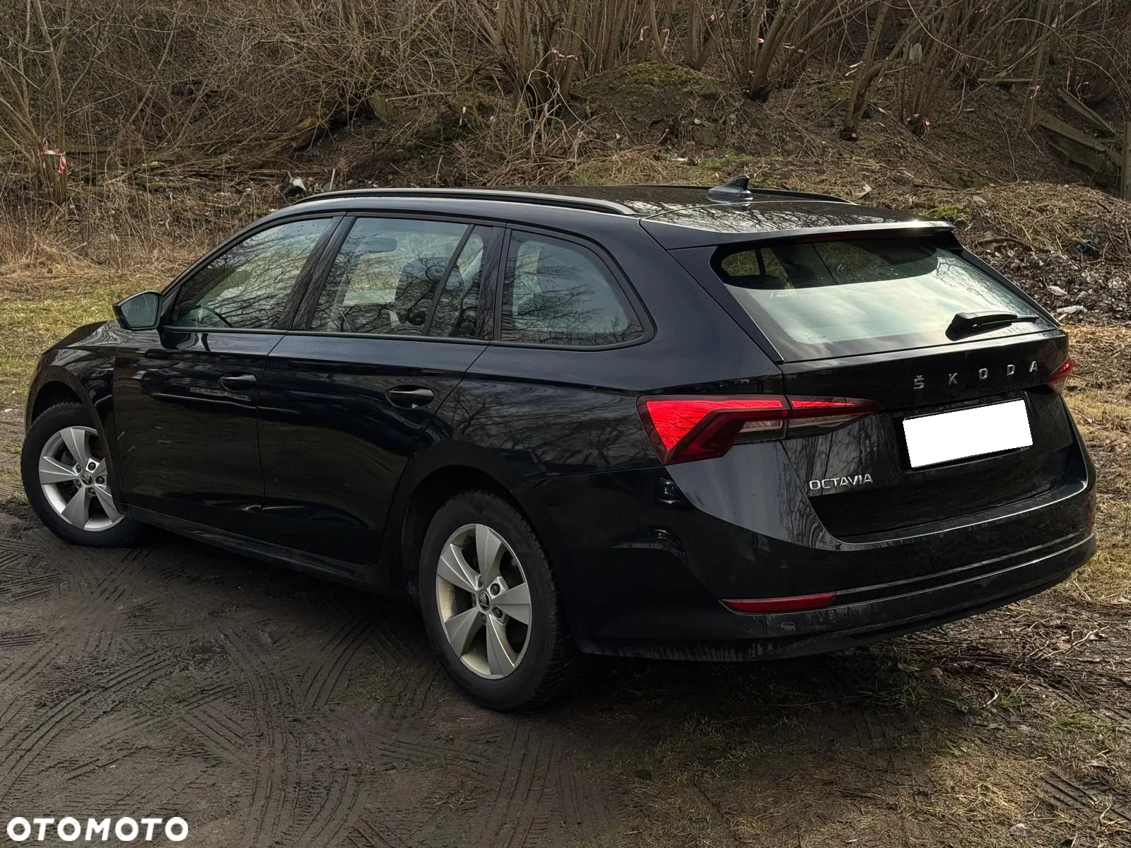 Skoda Octavia 2.0 TDI Ambition DSG - 4
