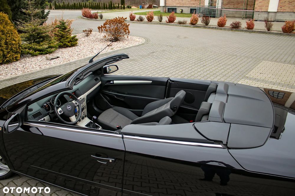 Opel Astra 1.6 Endless Summer - 33