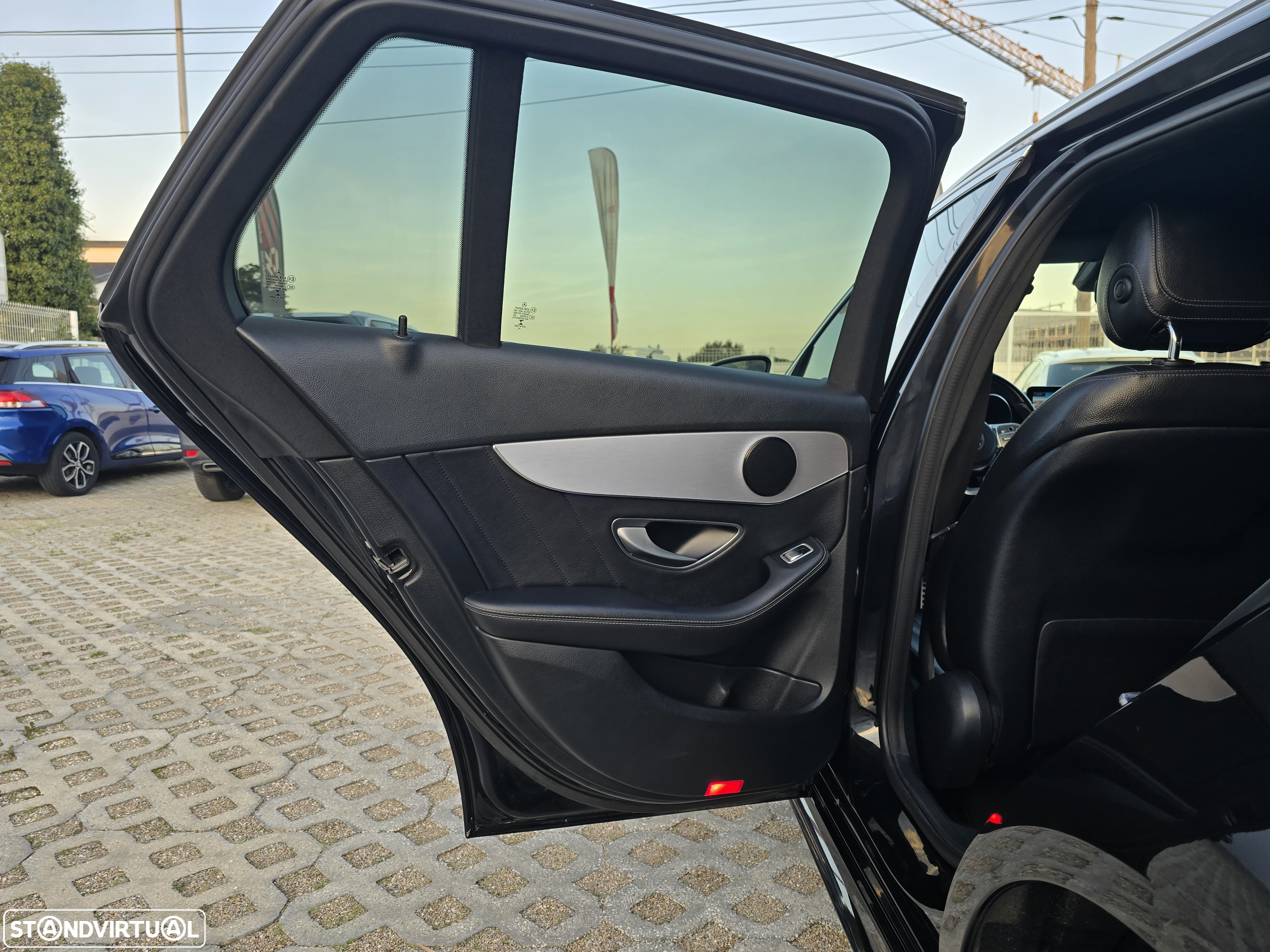 Mercedes-Benz C 220 d Station 9G-TRONIC AMG Line - 46