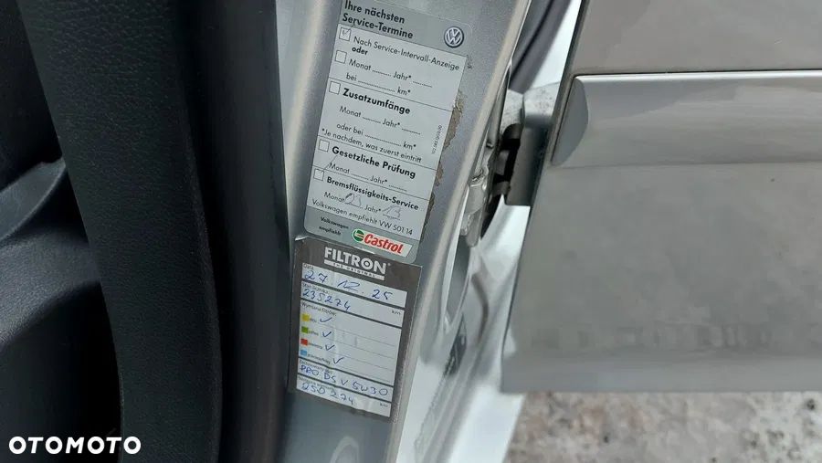 Volkswagen Golf 1.6 Tour Edition - 27