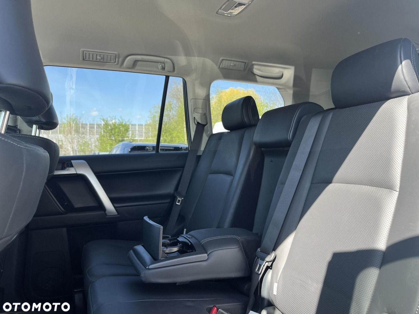 Toyota Land Cruiser LC 2.8 D-4D Executive - 26