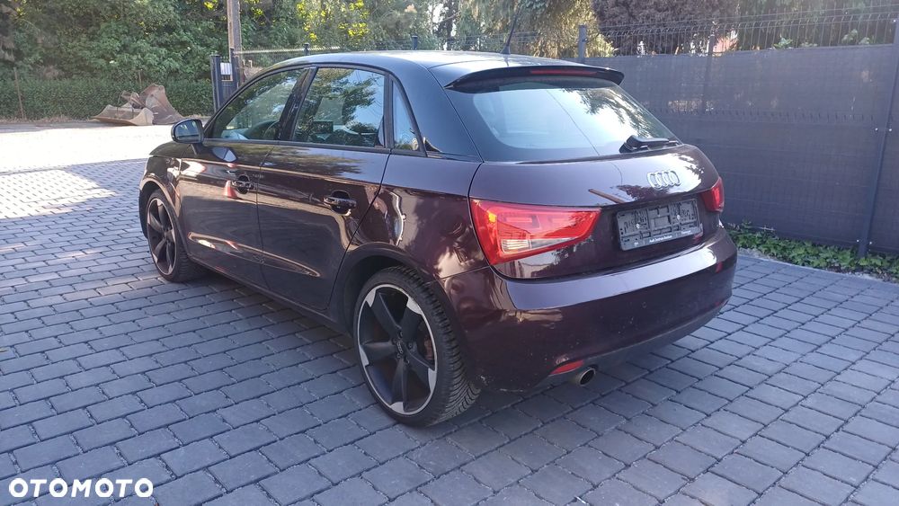 Audi A1 Sportback 1.6 TDI S tronic S line Sportpaket - 6