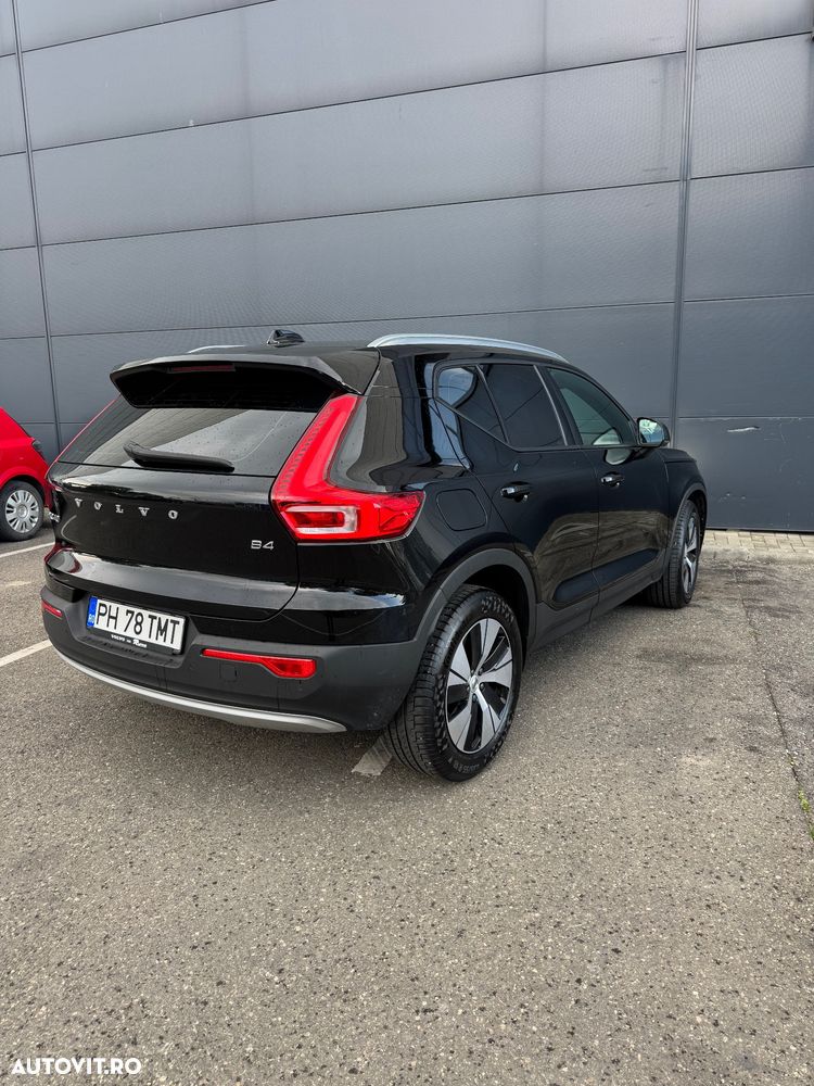 Volvo XC 40 B4 B Geartronic Momentum Pro - 5