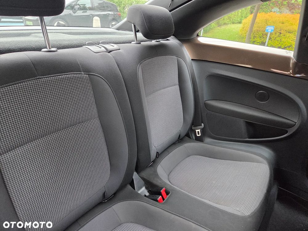 Volkswagen Beetle 1.6 TDI - 14