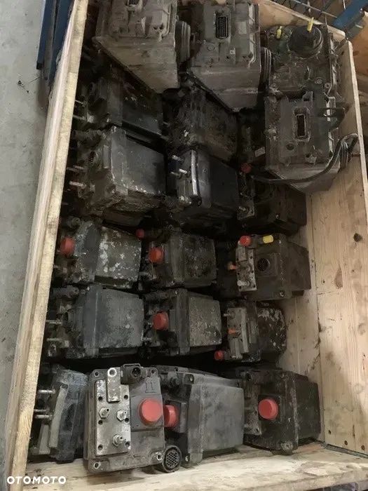 Pompy Adblue Grundfos Emitec Cummins DAF LF CF / różne / dozowniki - 6
