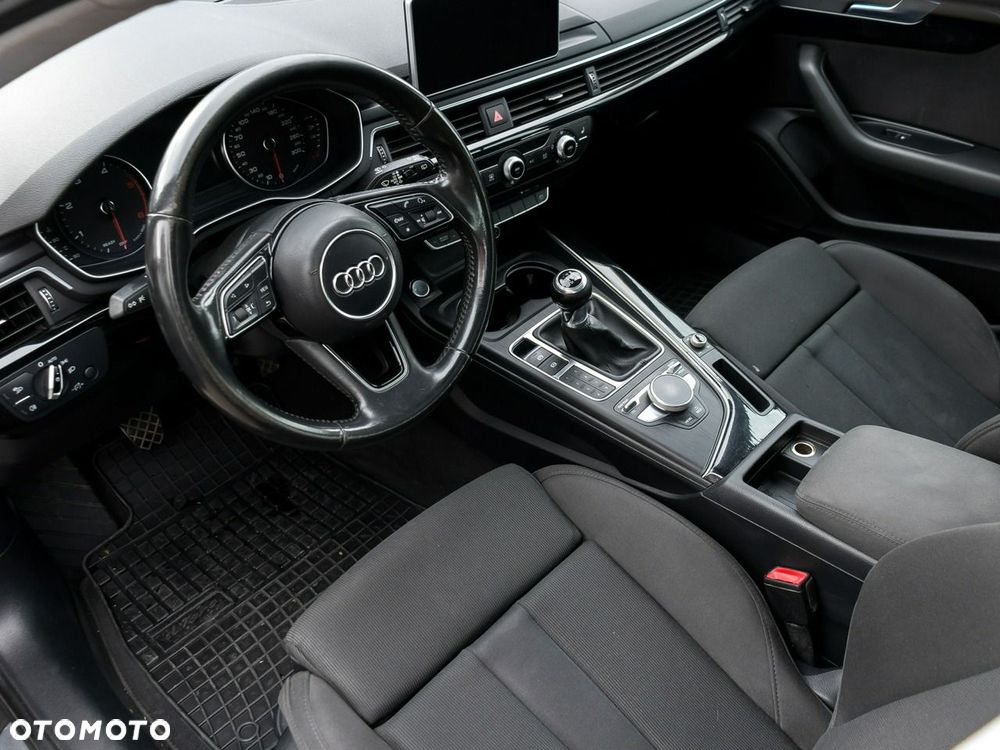 Audi A4 Avant 2.0 TDI Sport - 26