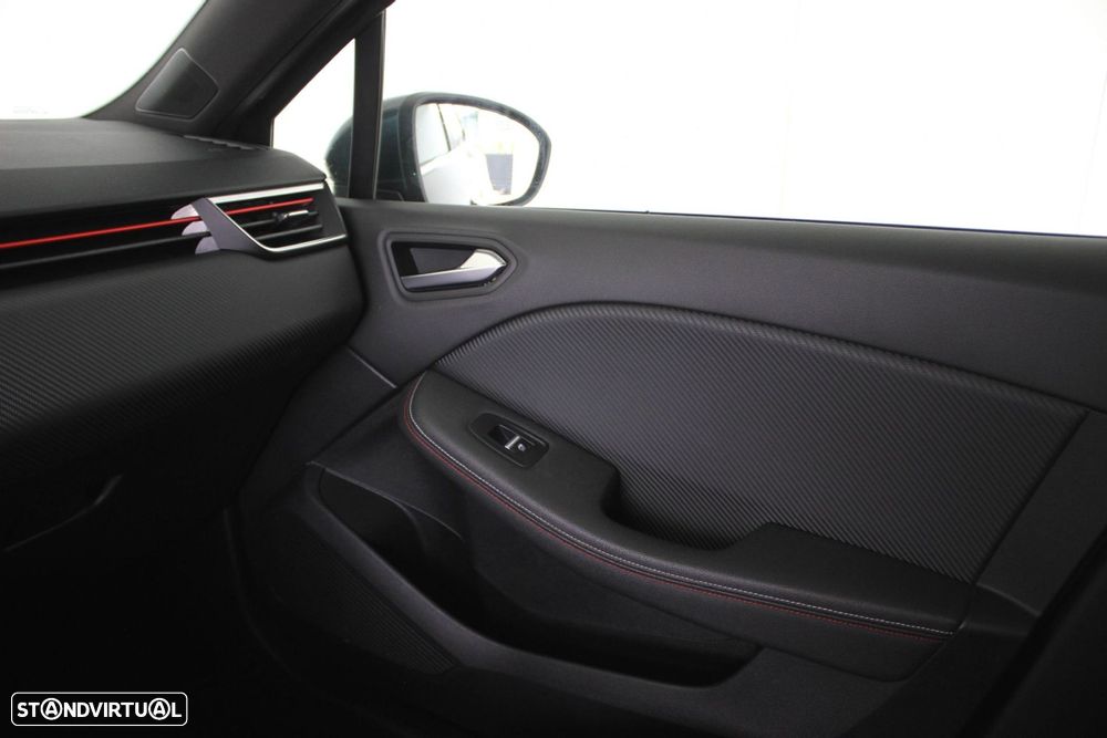 Renault Clio 1.0 TCe RS Line - 38