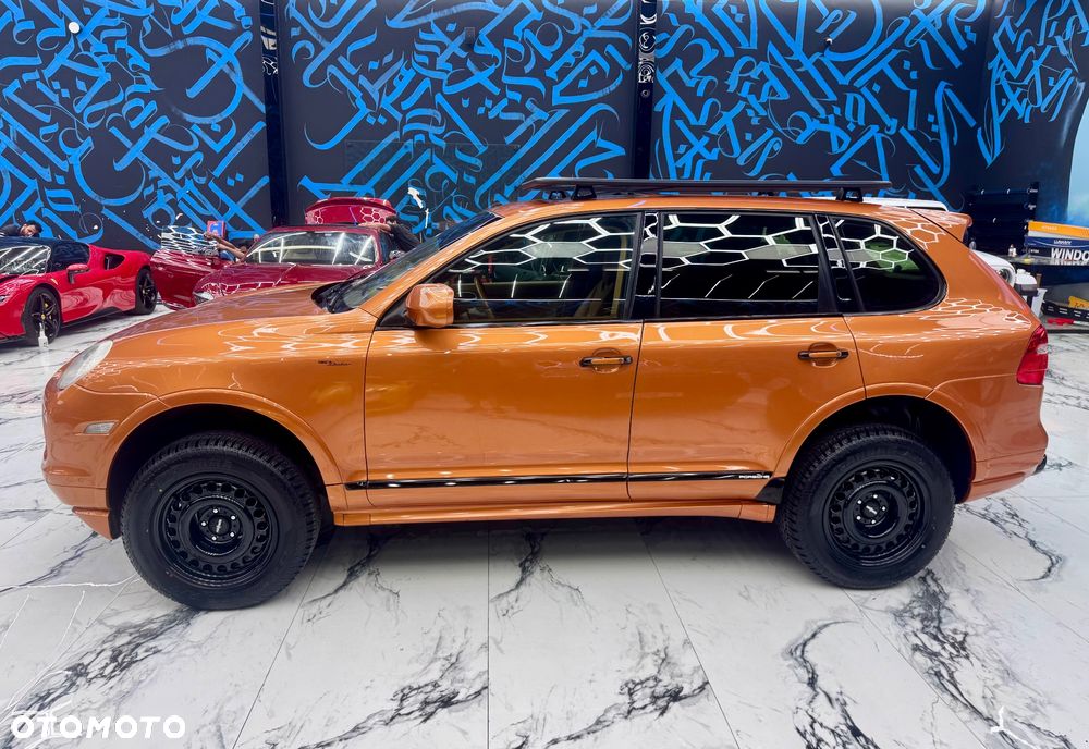Porsche Cayenne - 10