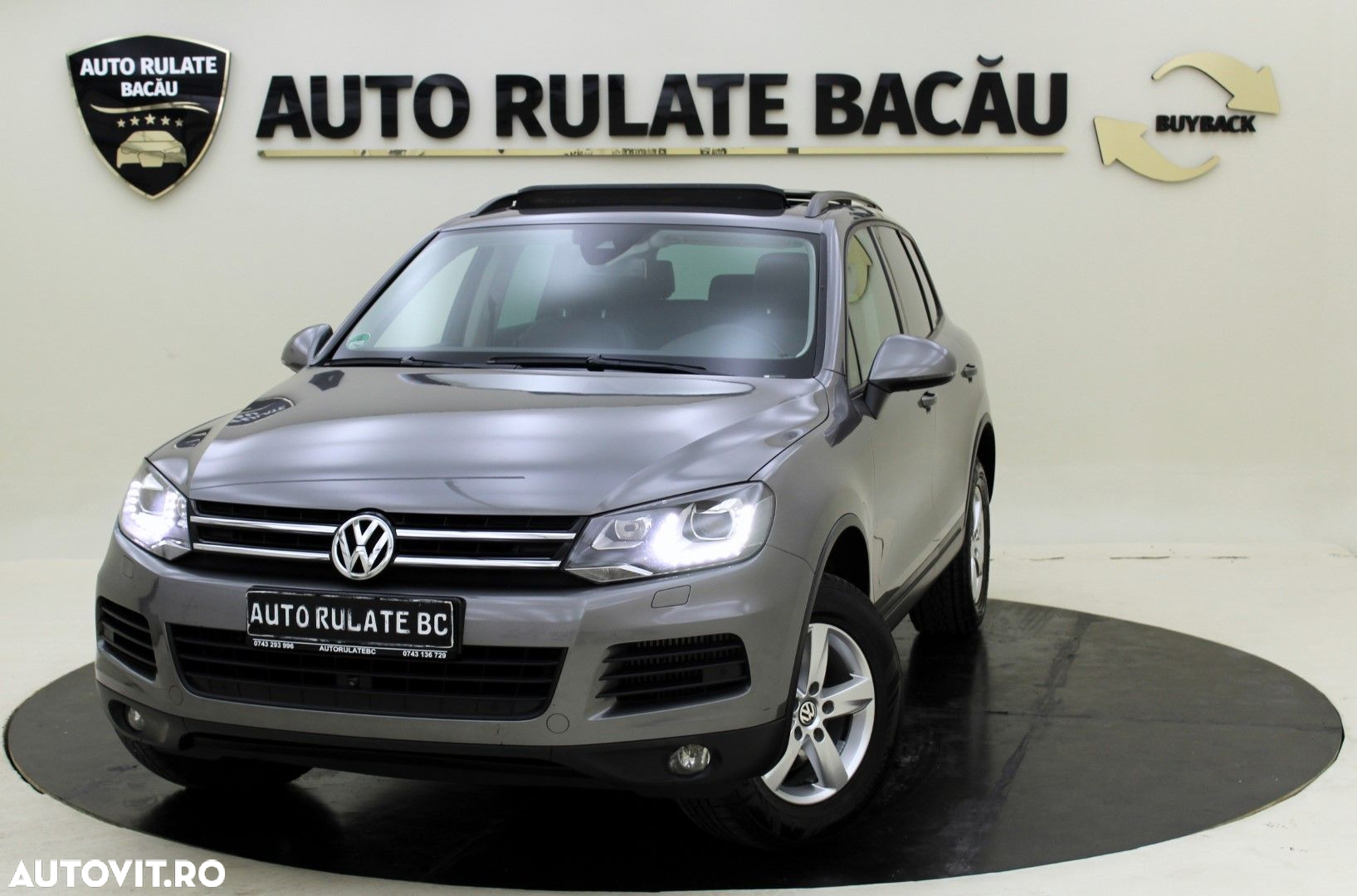 Volkswagen Touareg - 2