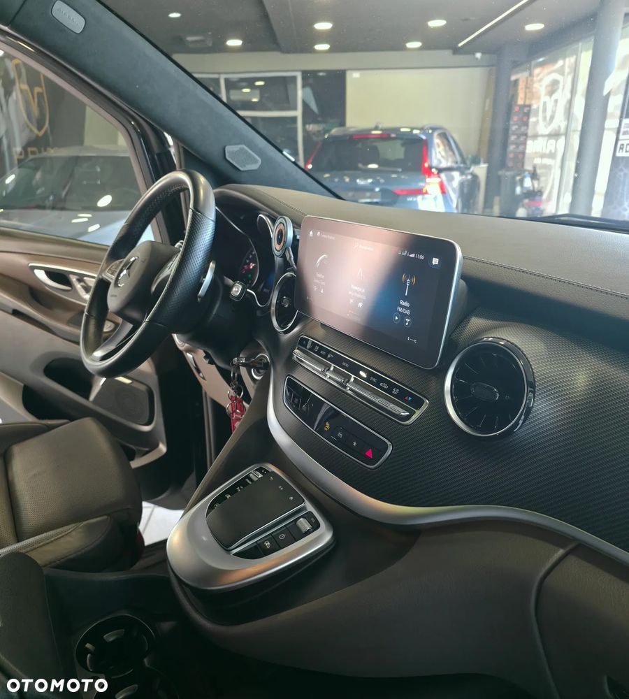 Mercedes-Benz Klasa V 300 d Exclusive 9G-Tronic (d³ugi) - 6