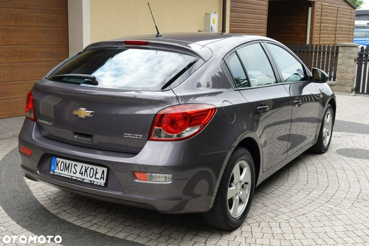 Chevrolet Cruze - 6