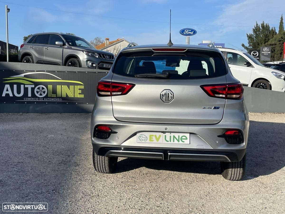MG ZS EV 72.6 kWh Comfort OBC 11 kW - 8