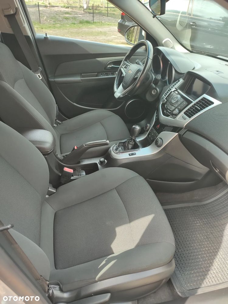 Chevrolet Cruze 1.4T LTZ - 15