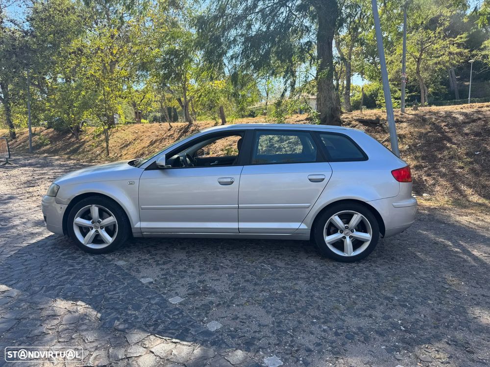 Audi A3 Sportback 2.0 TDi S-line S tronic - 3