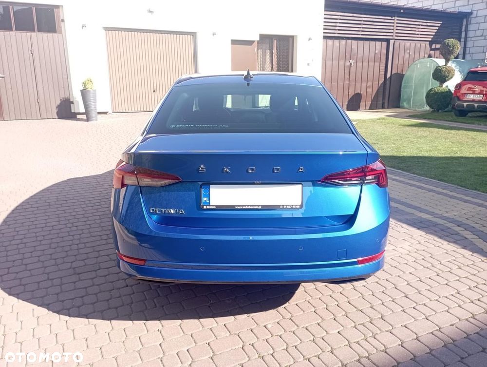 Skoda Octavia 1.5 TSI ACT Ambition - 9
