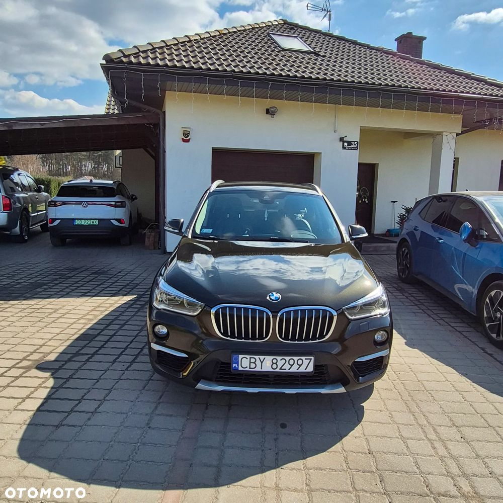BMW X1 xDrive18d - 14