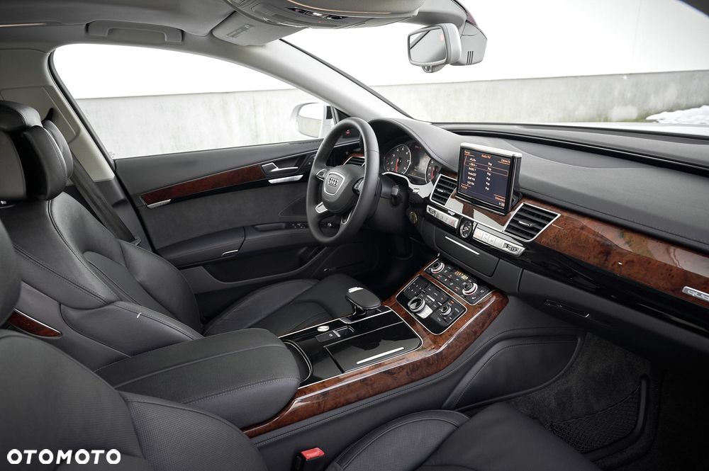 Audi A8 3.0 TFSI L Quattro - 32