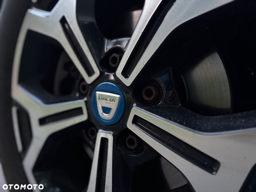 Dacia Duster TCe 100 2WD Celebration - 10