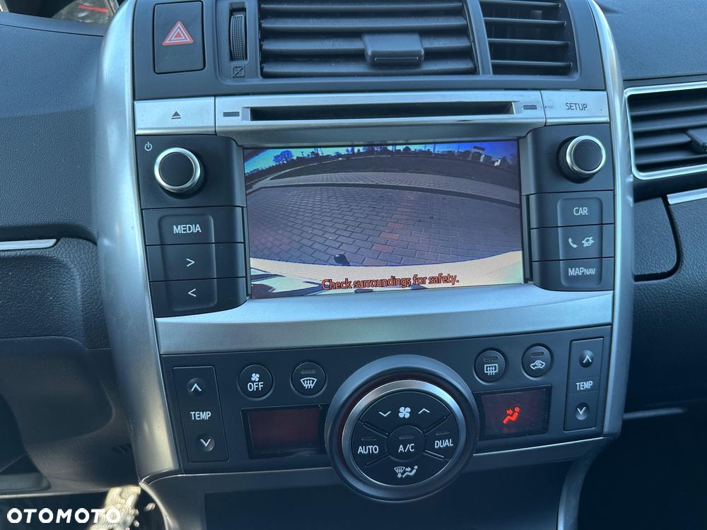 Toyota Verso 2.0 D-4D Edition - 19