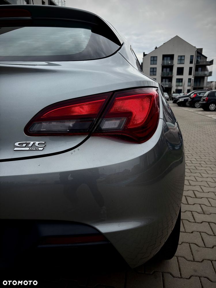 Opel Astra 1.4 Turbo Sport - 11