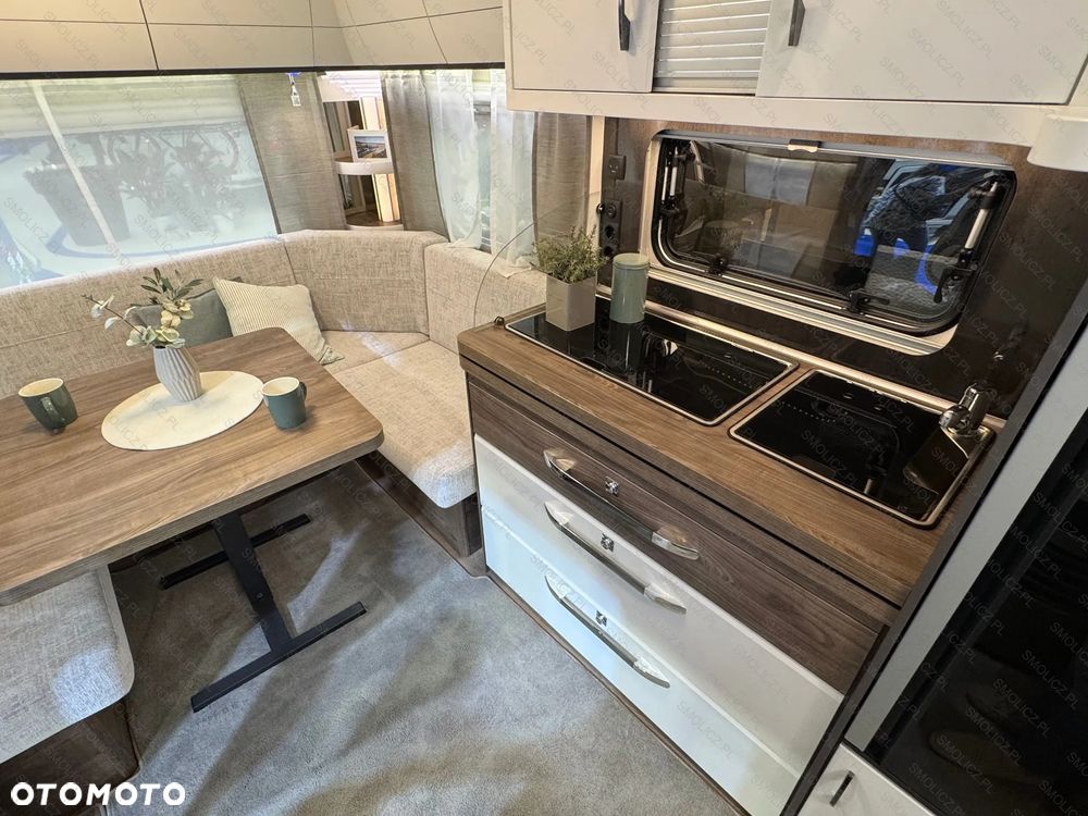 Hobby Excellent Edition 460 UFe 2026 - 7