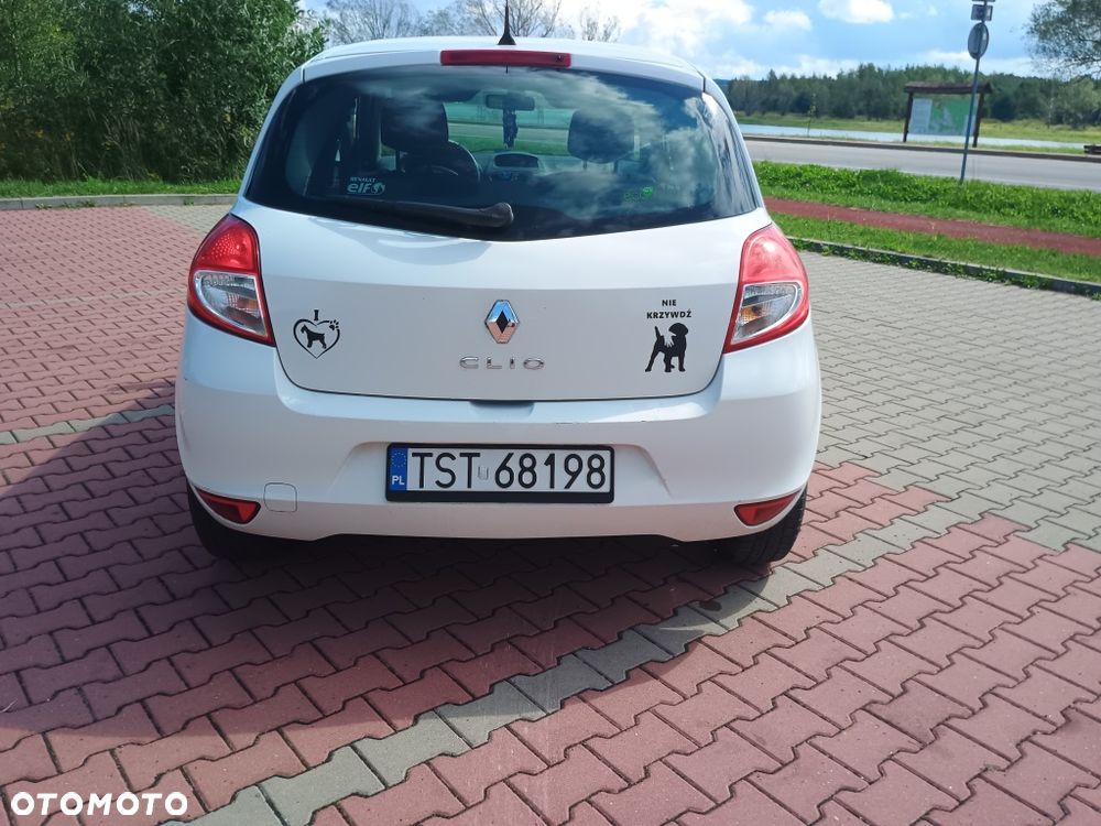 Renault Clio - 5