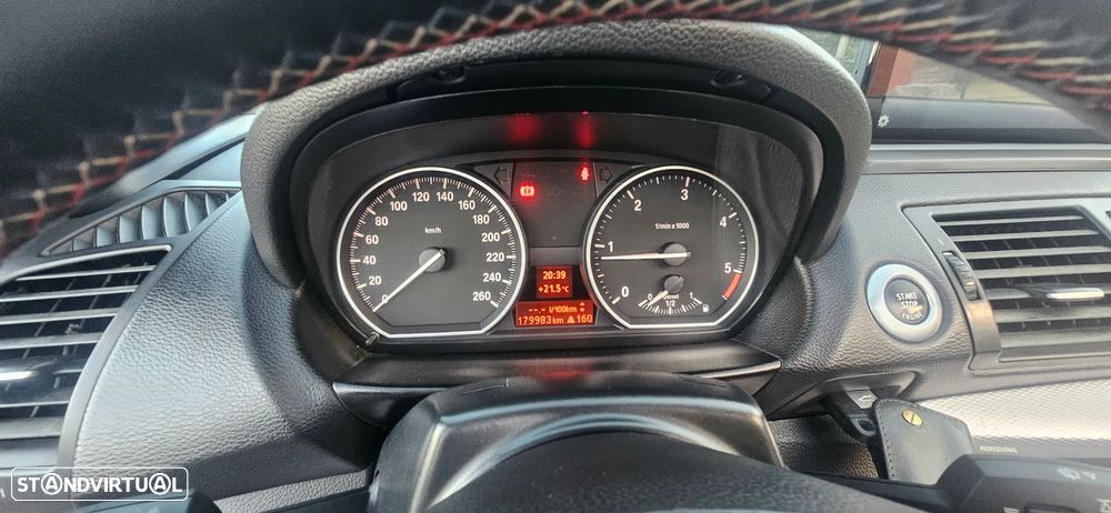 BMW 123 d Cabrio - 8