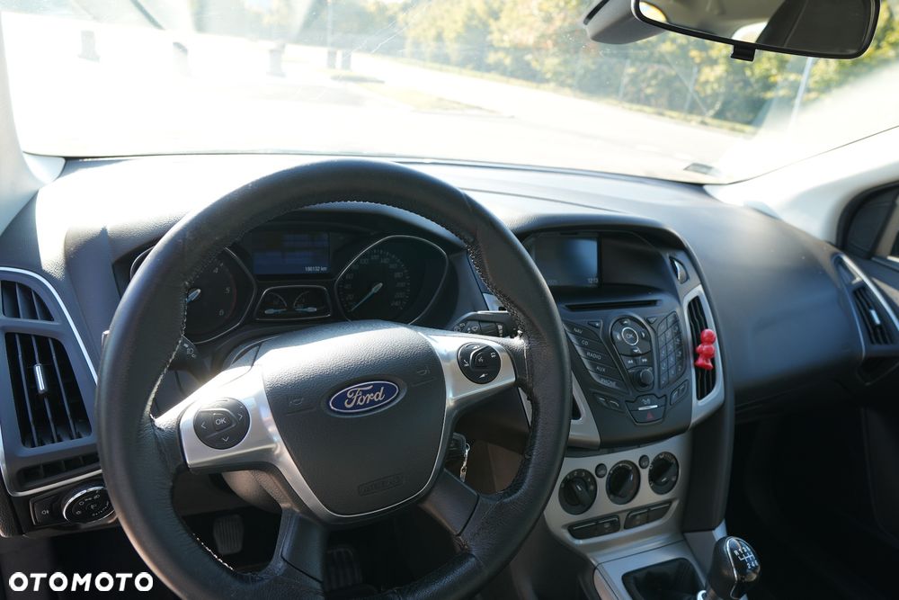 Ford Focus 1.6 TDCi DPF Start-Stopp-System Trend - 6