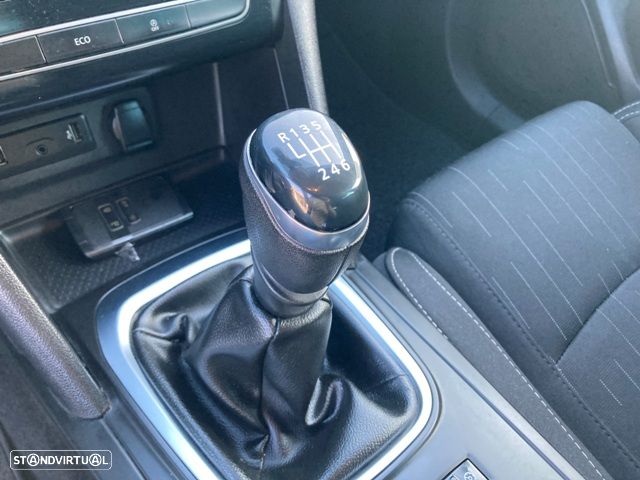 Renault Mégane Sport Tourer 1.5 Blue dCi Business - 25