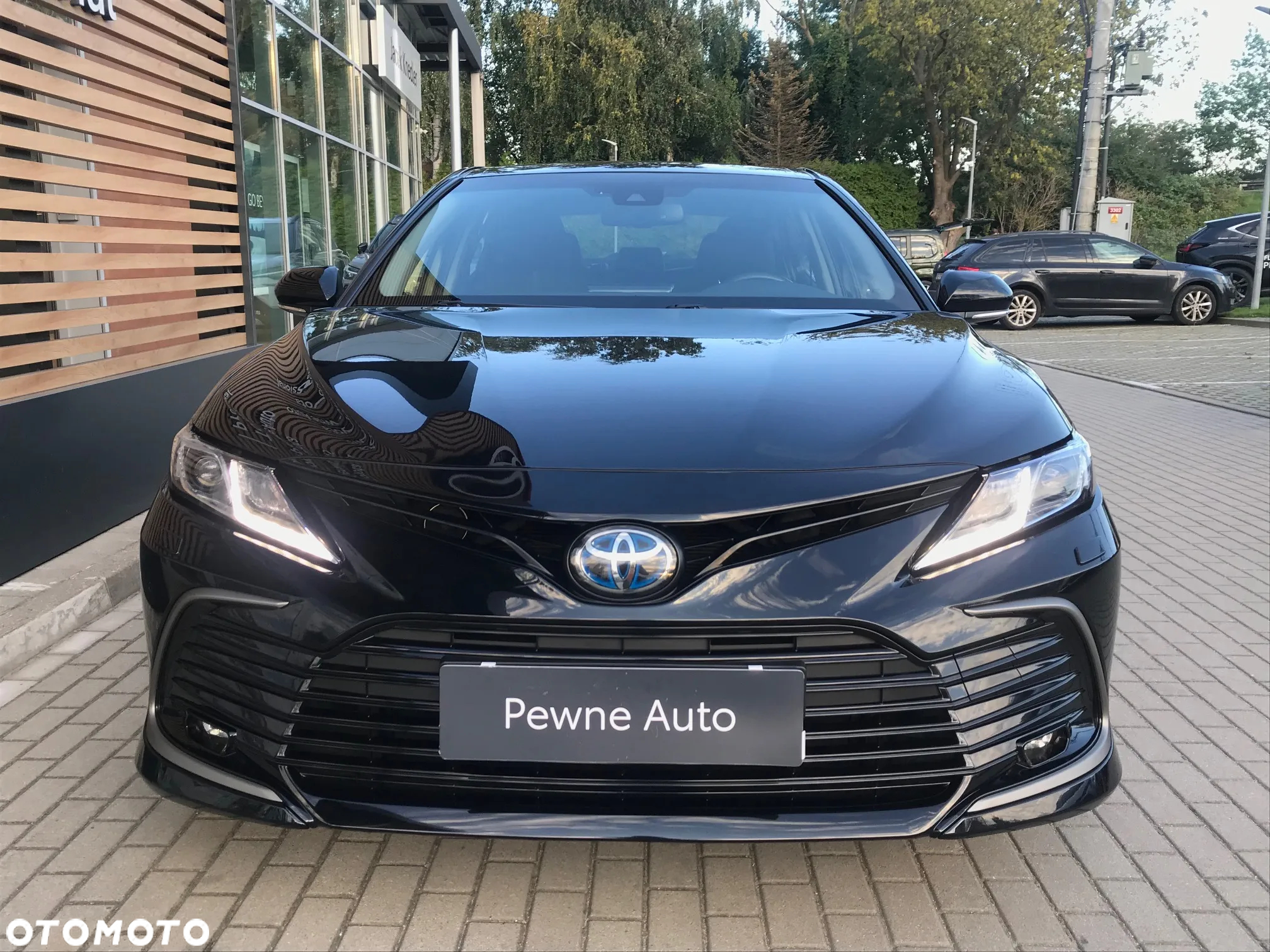 Toyota Camry 2.5 Hybrid Comfort CVT - 14