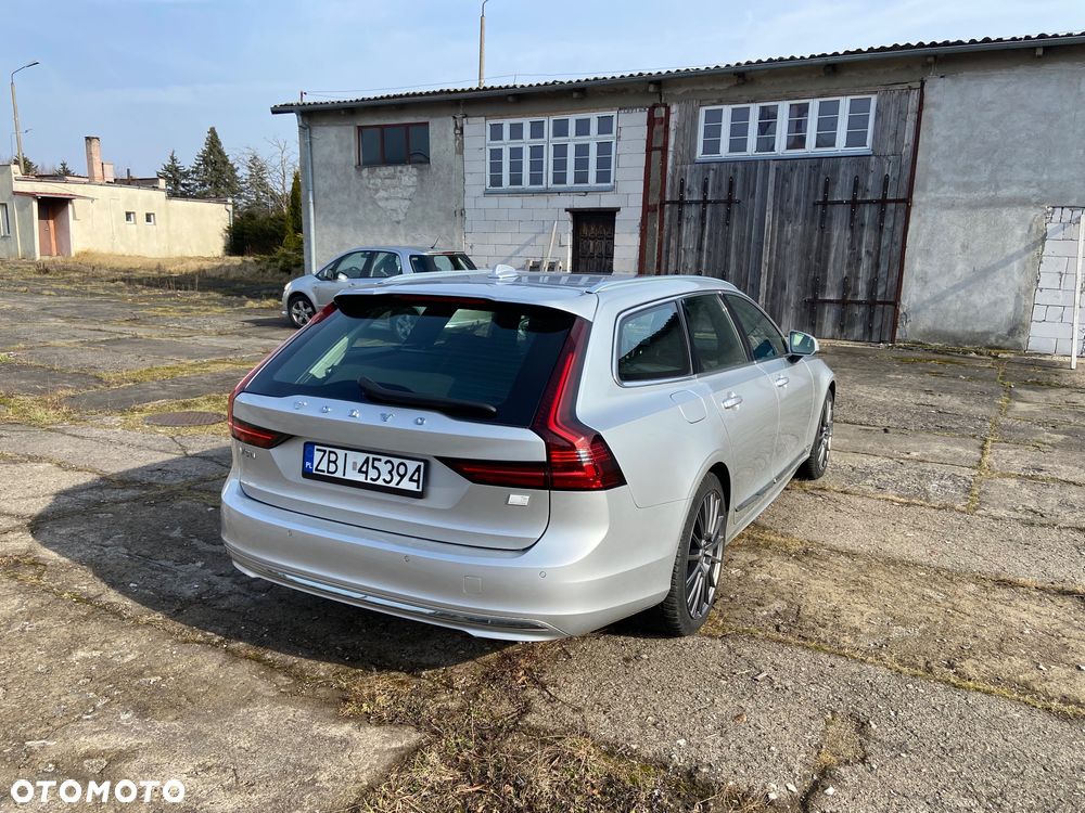 Volvo V90 - 4