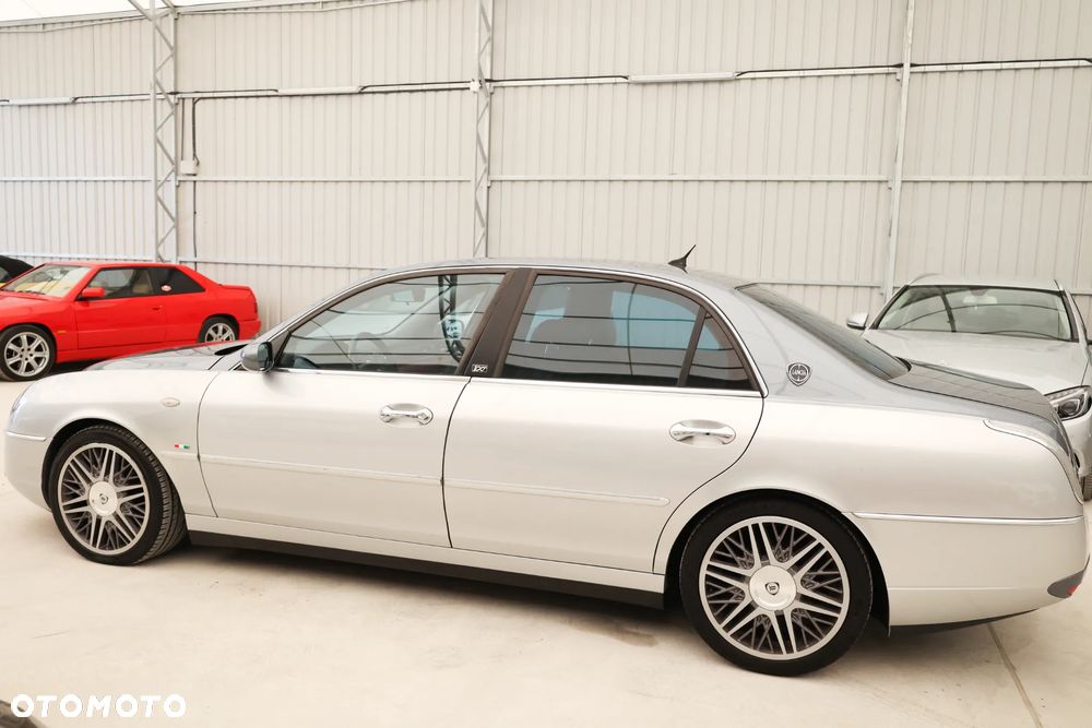 Lancia Thesis 2.4 JTD 20v Sportiva - 25