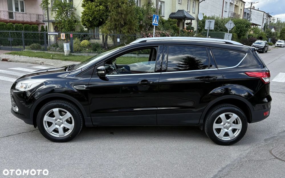 Ford Kuga 2.0 TDCi 4x4 Titanium - 4