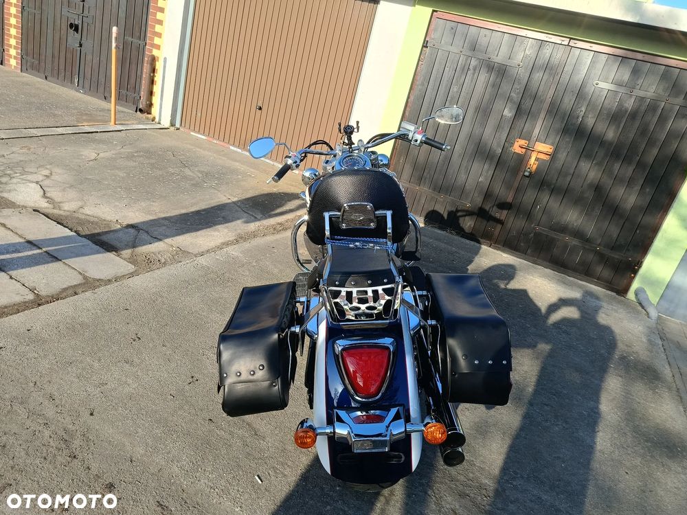 Suzuki Boulevard - 10