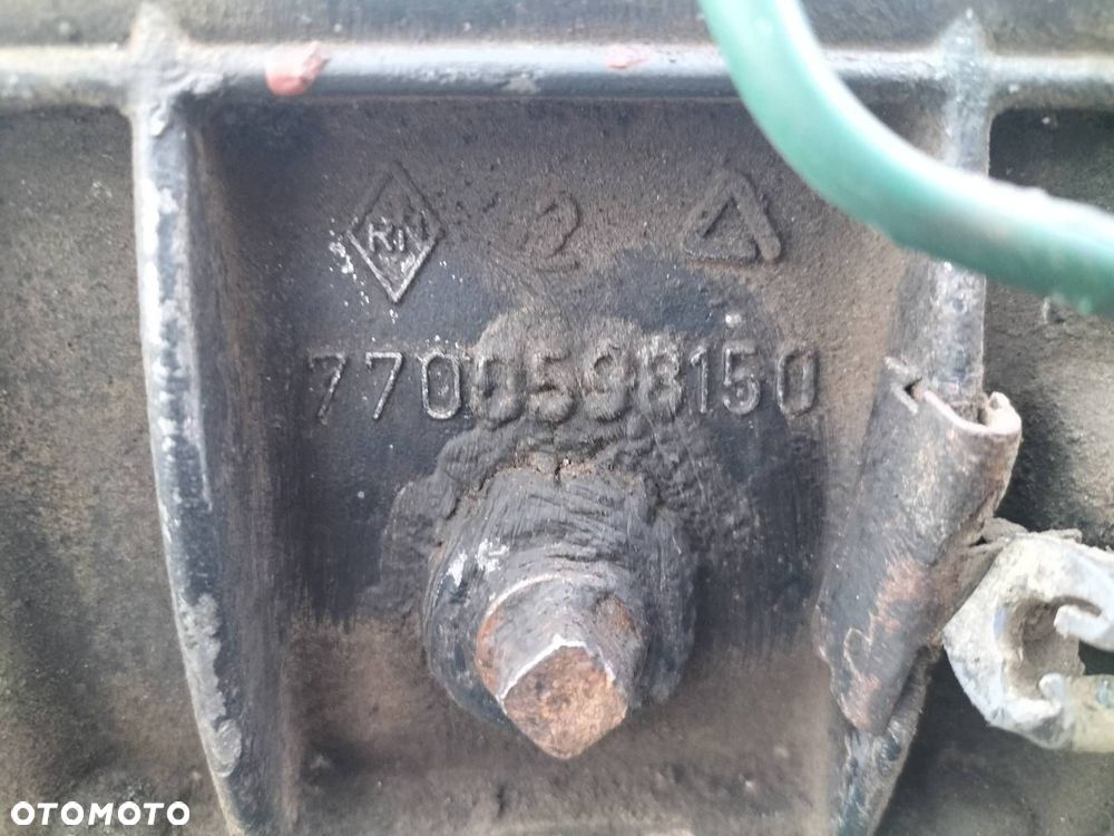 DYFERENCJAŁ MOST TYLNY RENAULT TRAFIC I LIFT 2.5 D 7700598150 - 7