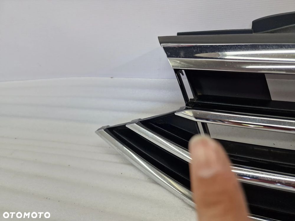VW PASSAT B8 3G0 LIFT 18- R-LINE ATRAPA / GRILL PRZEDNI PRZÓD , NR 3G0853651AK / 3G0853651AM , NR AUKCJI GR42 - 4