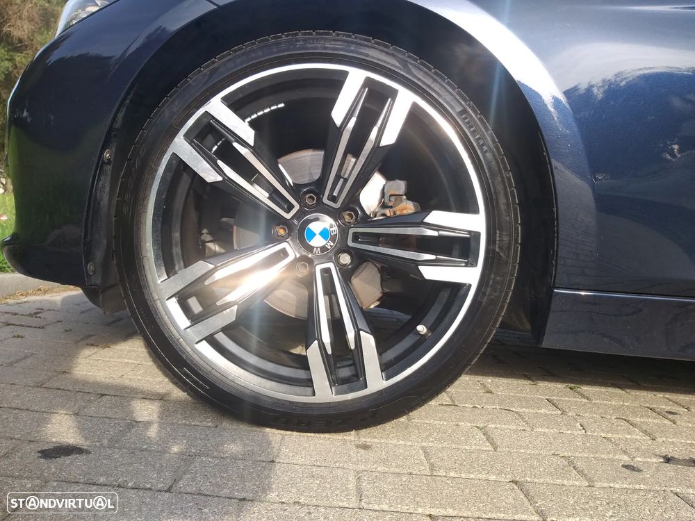 BMW 320 d Touring Advantage Auto - 12
