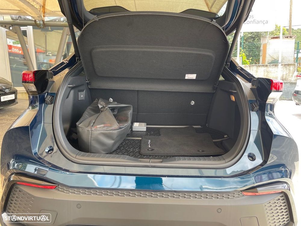 Toyota C-HR - 10