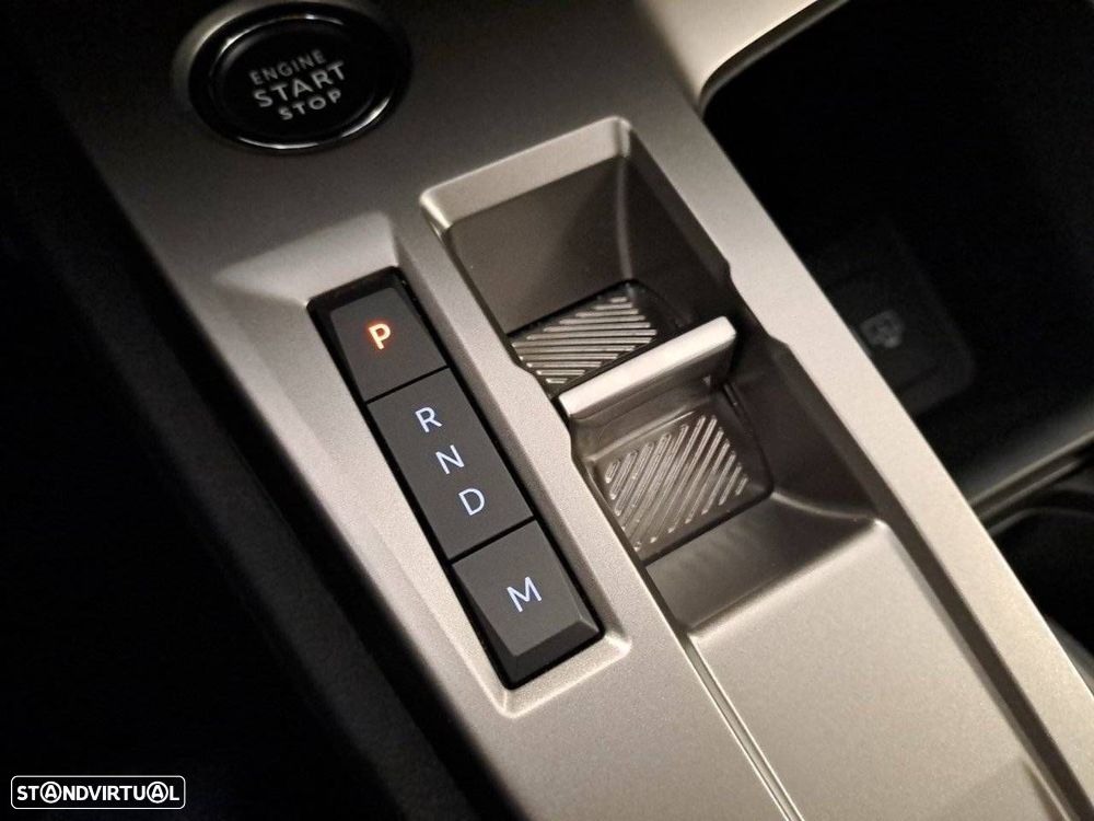 Peugeot 308 SW 1.2 Hybrid Style e-DCS6 - 19