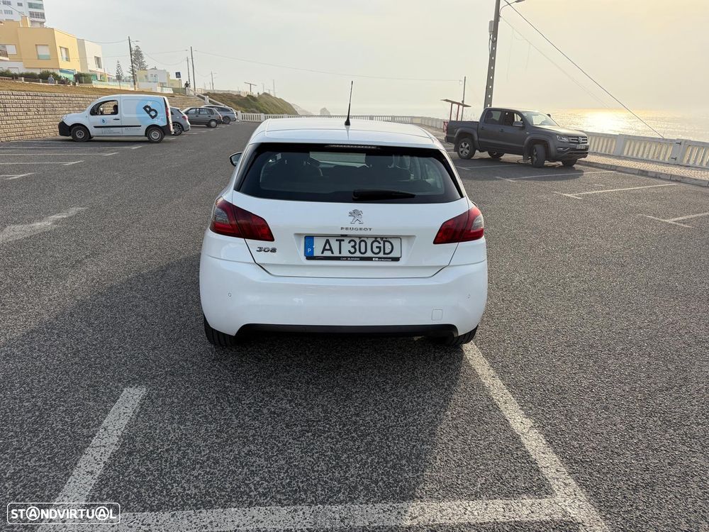 Peugeot 308 - 9