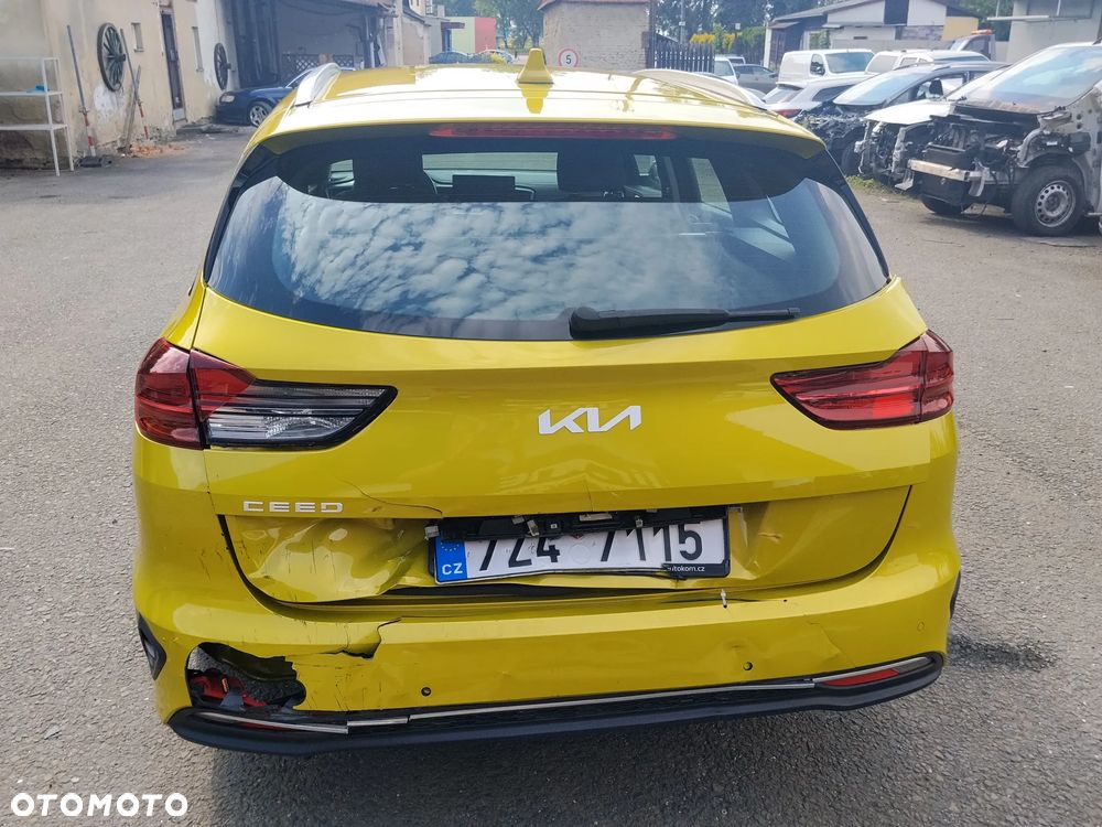 Kia Ceed - 6
