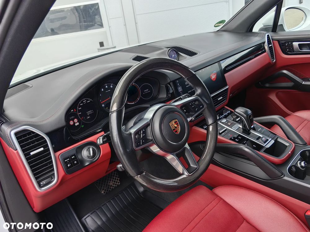 Porsche Cayenne Tiptronic S Platinum Edition - 10