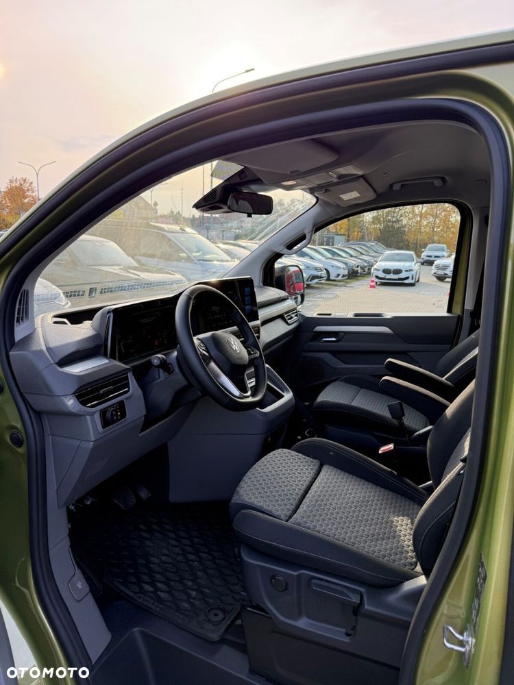 Volkswagen Caravelle - 6