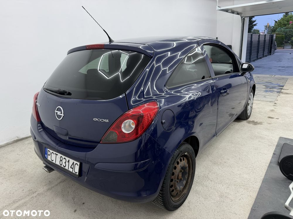 Opel Corsa - 2