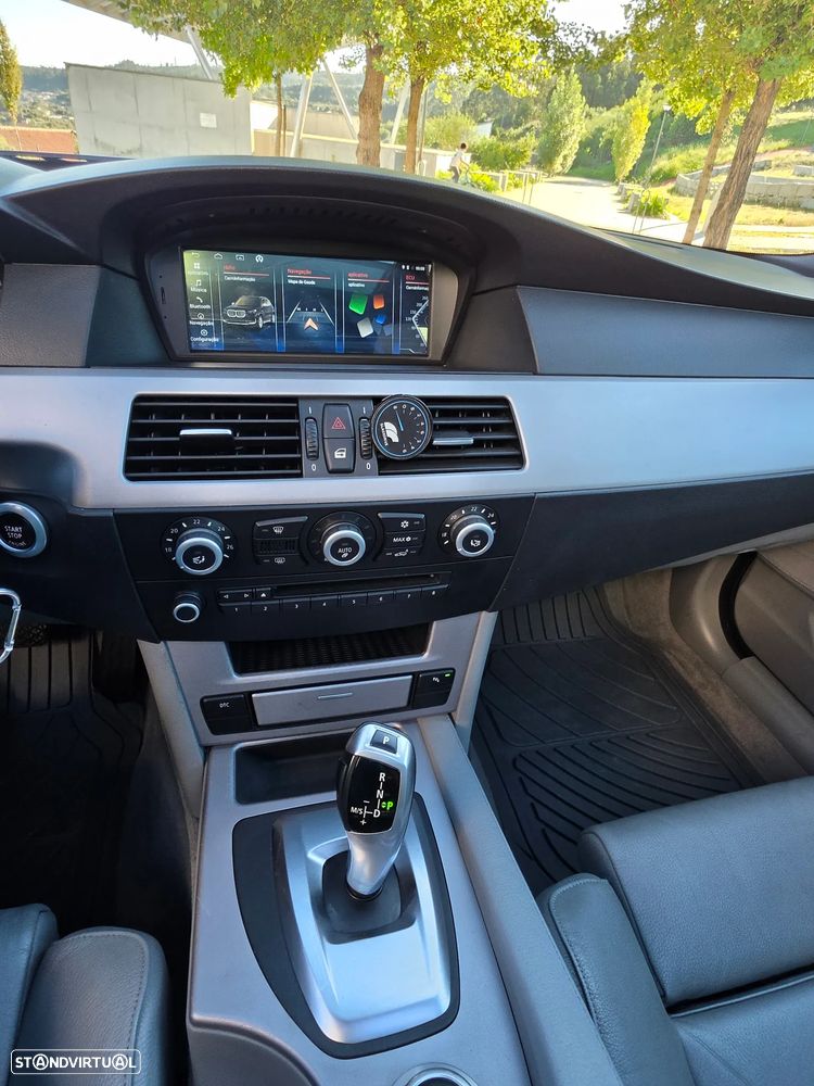 BMW 520 dA Sport - 12