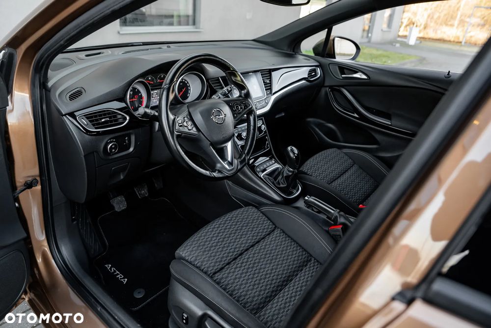 Opel Astra 1.4 Turbo Ultimate - 15