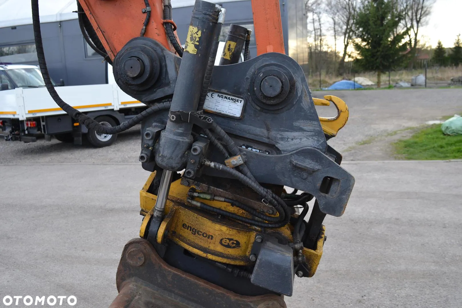 Hitachi Zaxis ZX 130W Rototilt Pług Podpory CAT VOLVO Takeuchi - 6